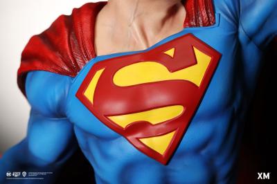 Superman - Classic - Ver A 4th Scale